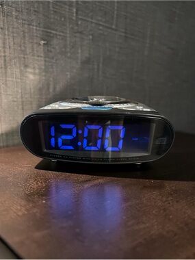 Silver & Black Portable CD Alarm Clock Radio